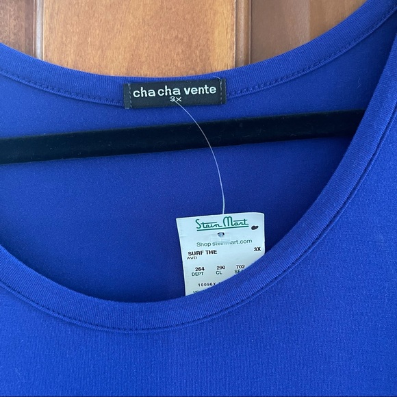 Beautiful Blue Woman’s Plus 3X Cha Cha Vente Shark Bite Hem Short Sleeve Top NWT - Picture 4 of 6